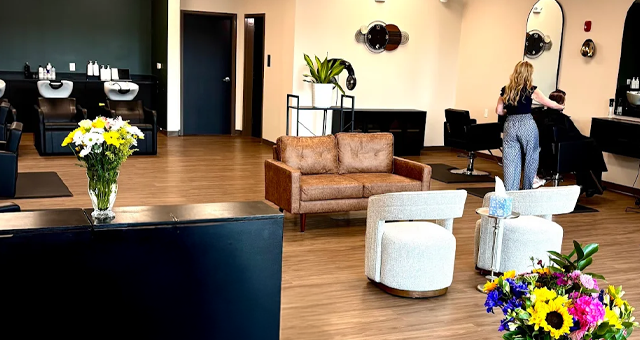 dm-hair Mama Bird's Ice Cream Apex